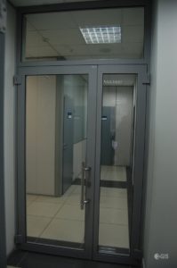 Алюминиевая дверь 1000×2100 мм. GFTD25206